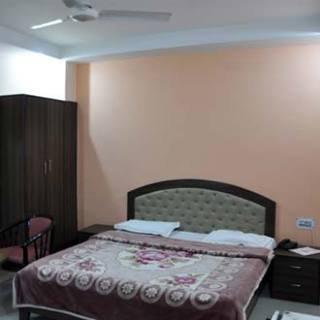 Royal Palace 2* New Delhi
